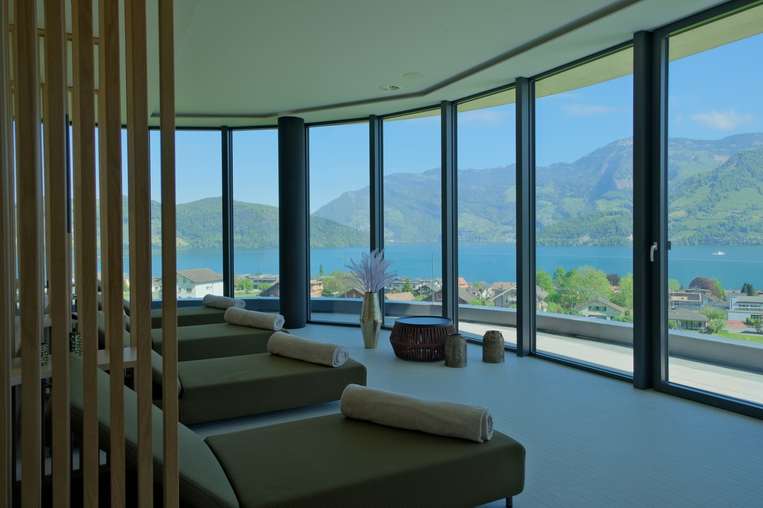179 m2 SPA-Anlage der Superlative mit Top See-/Bergsicht