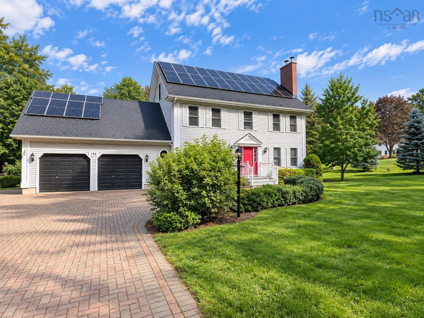 Multi-Generational Home with Private Suite and Solar