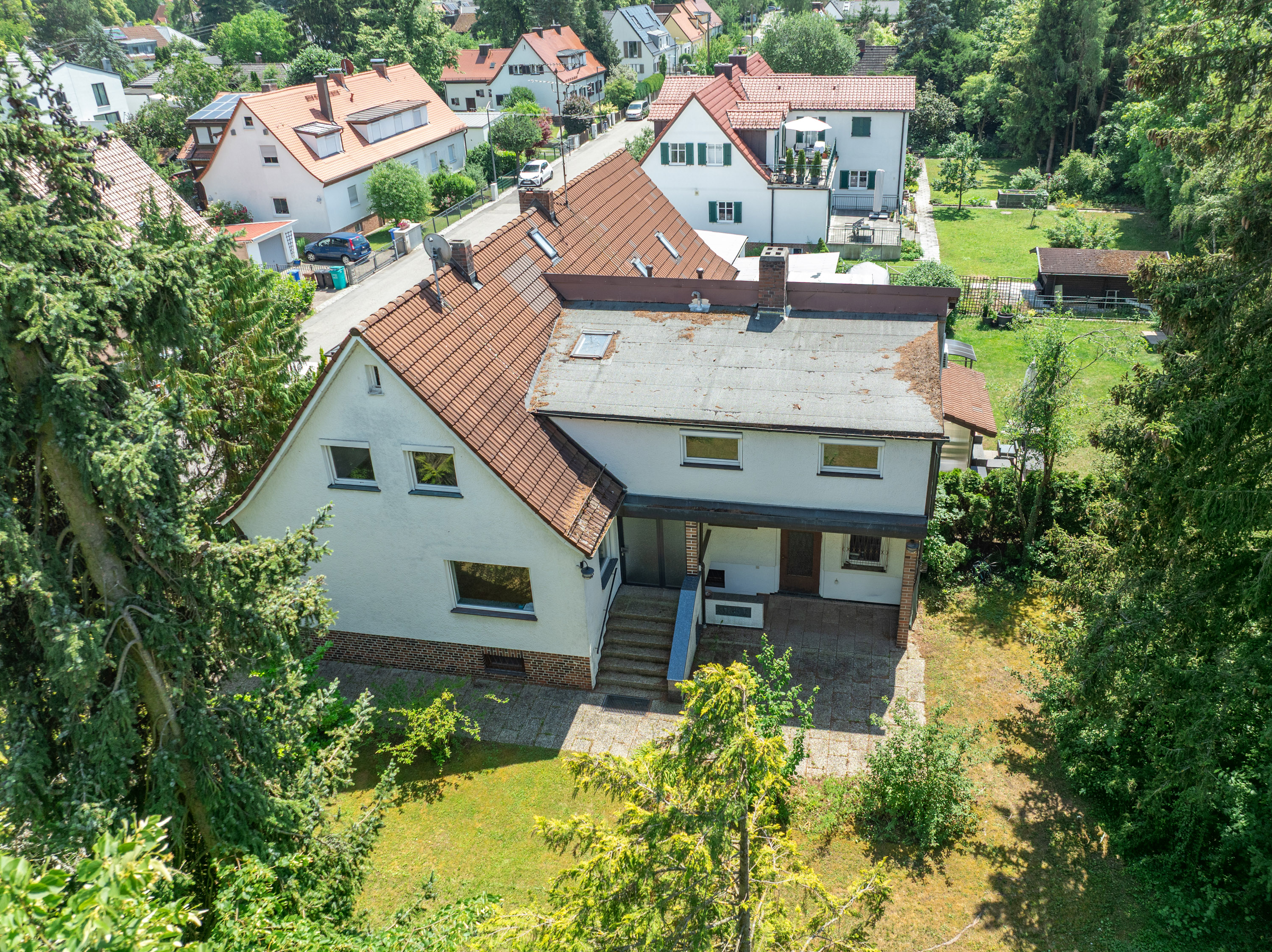 Erstklassiges Baugrundstück mit flexiblen Bebauungsmöglichkeiten