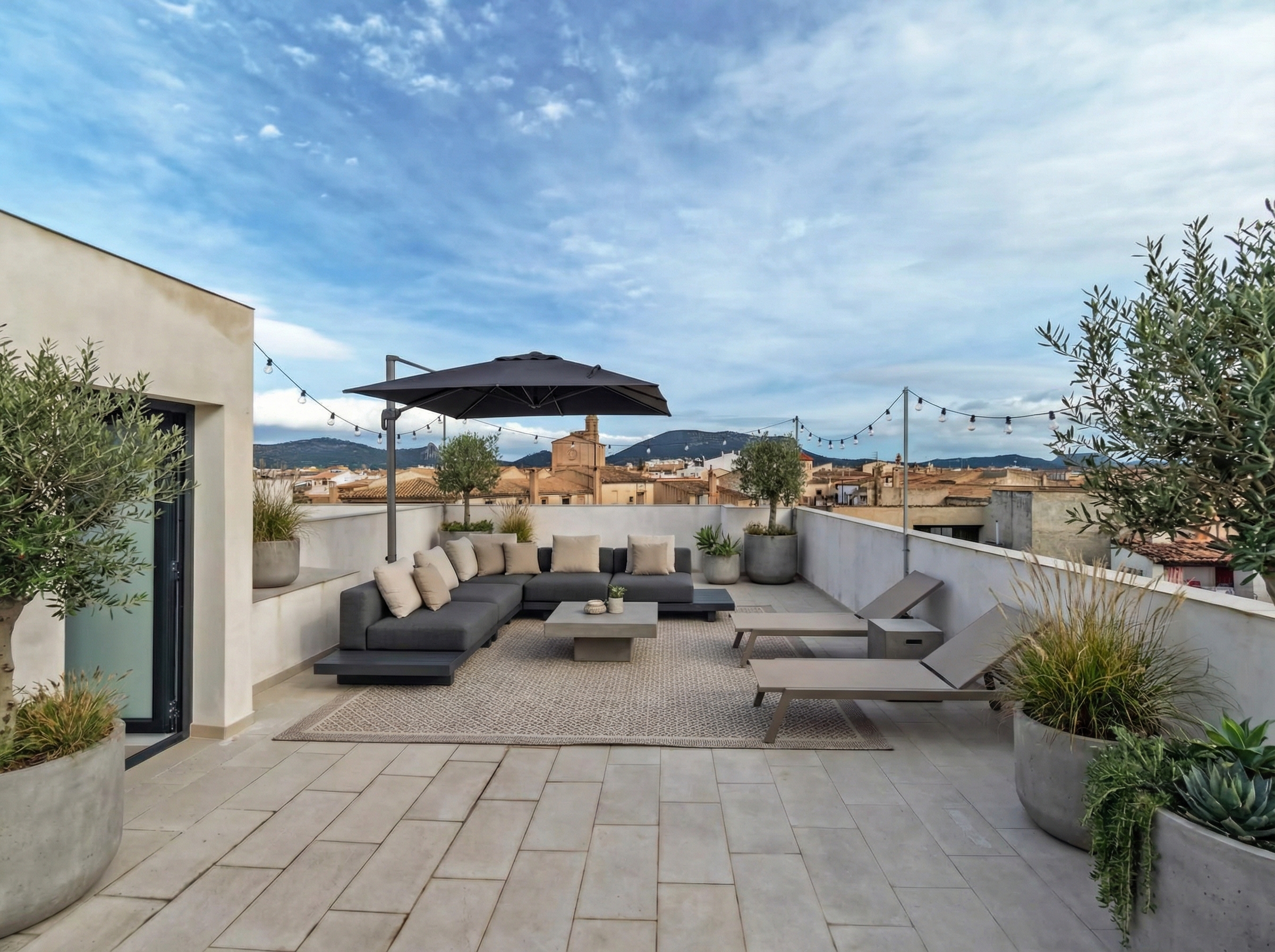 Modern new built apartment with panoramic views in Llucmajor