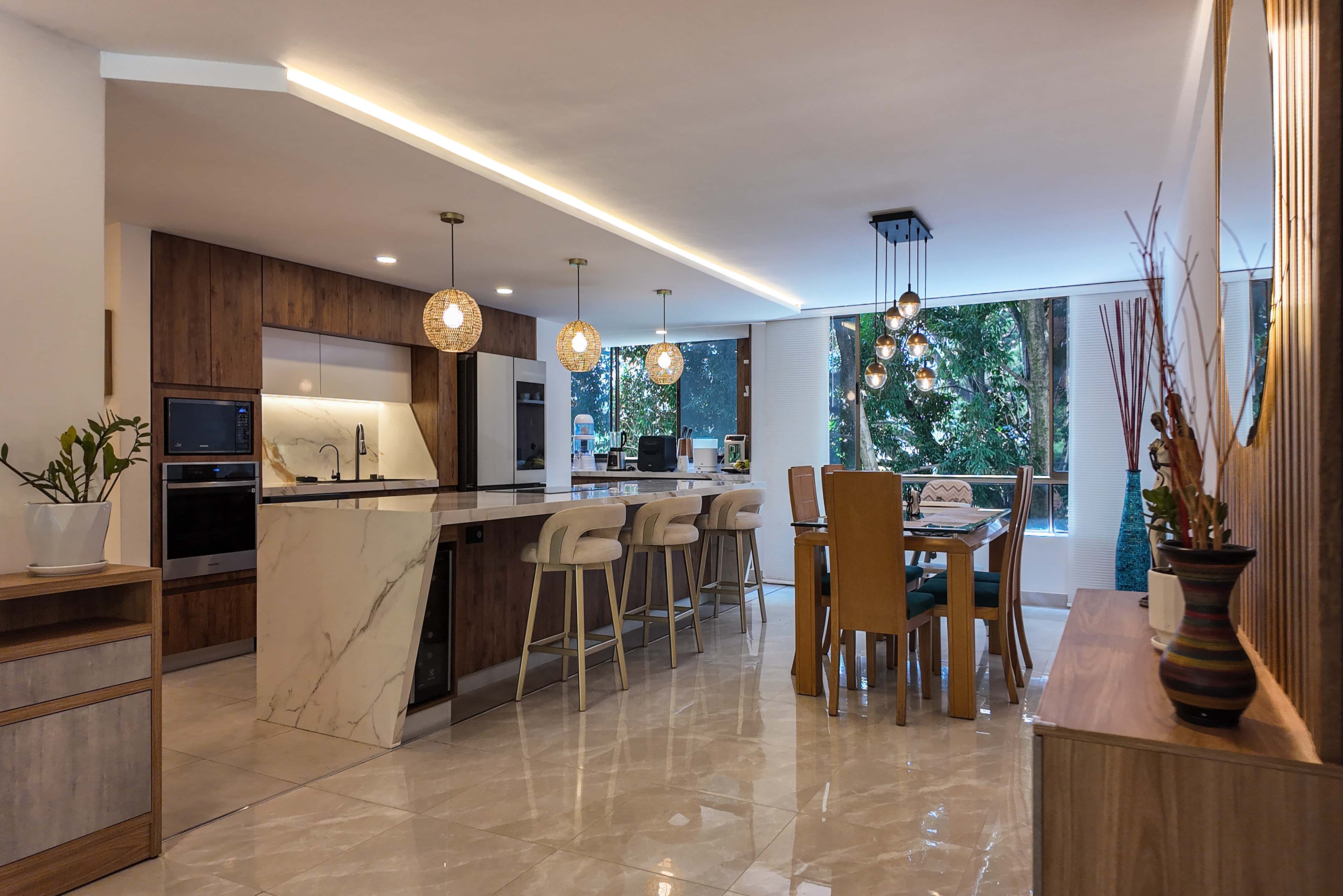 Apartamento con terraza y clubhouse para venta en El Poblado