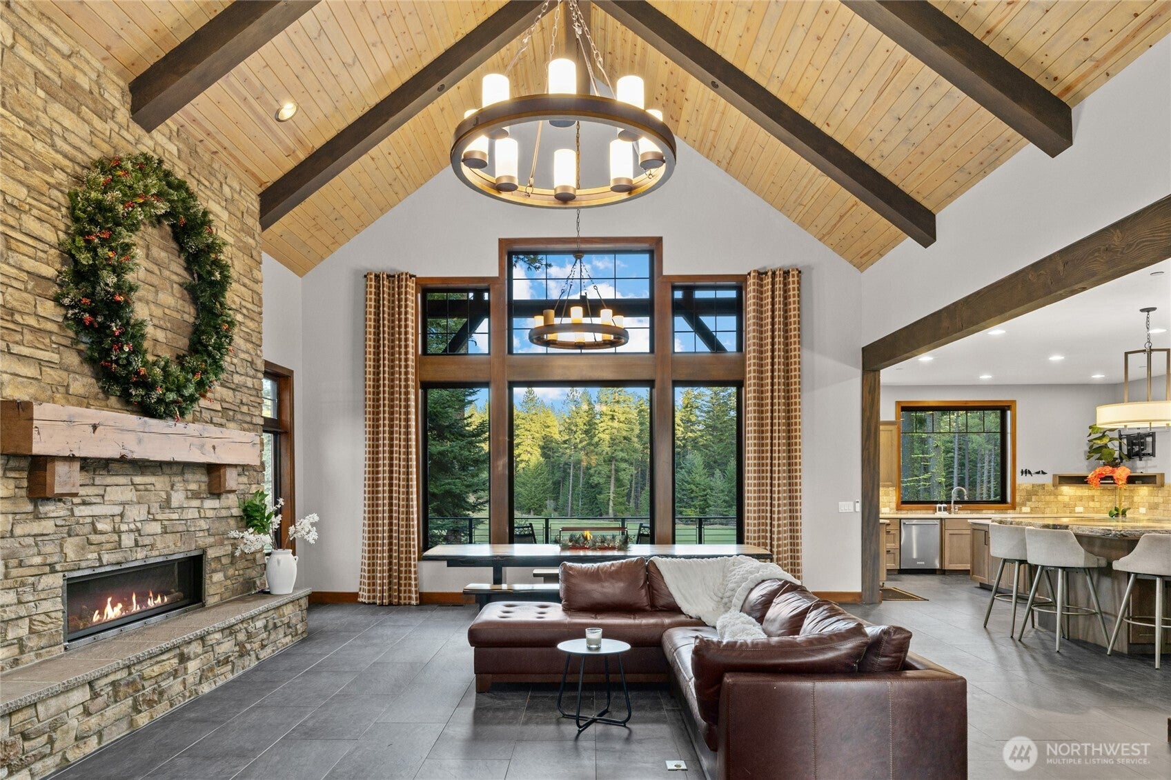 Where Fairway Views Meet Mountain Serenity