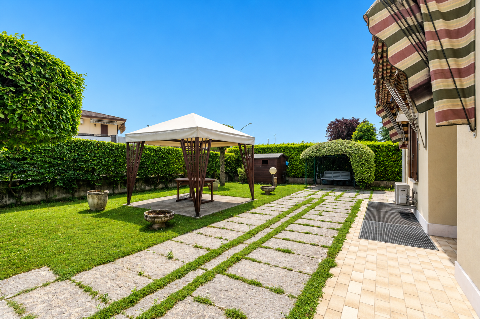 Independent duplex apartment with private garden in Pieve di Soligo