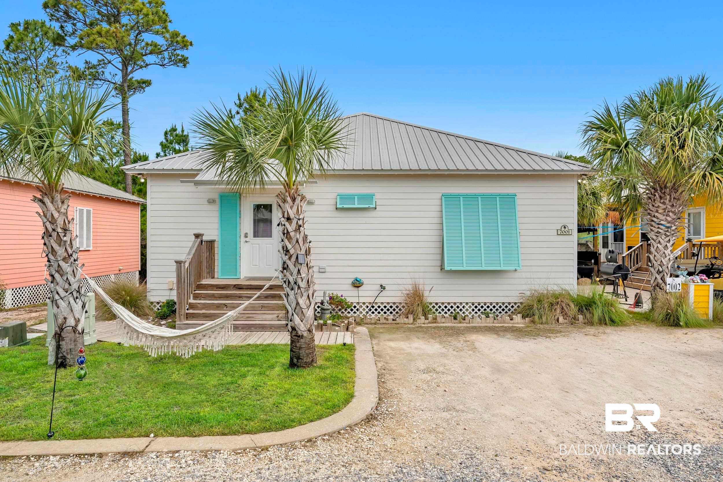 Turnkey Coastal Cottage in Rookery III