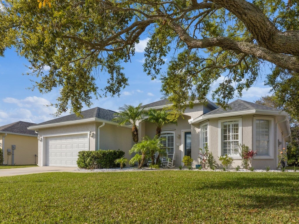 Spacious Renovated Natural Gas Utilities Gated Community