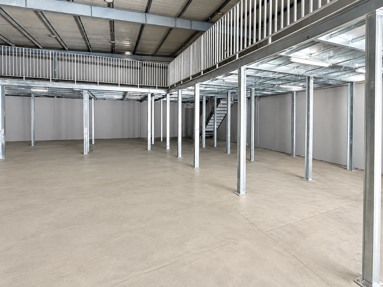 Mezzanine | Electricity Capacity: 20 kW | Clean