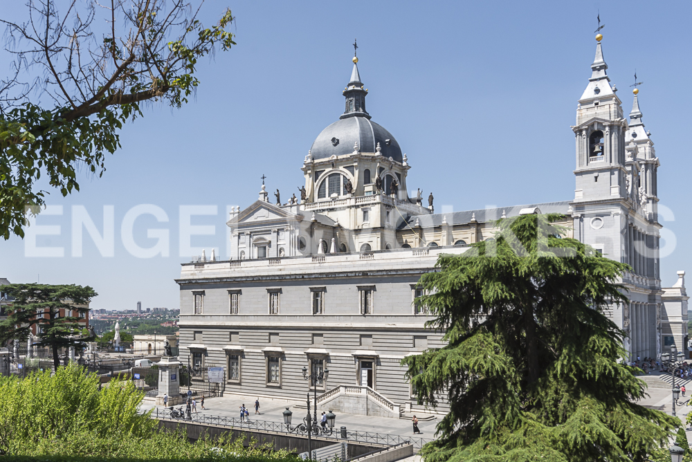 Exclusivo piso temporal junto a Madrid Río:  Silencioso y con ubicación premium