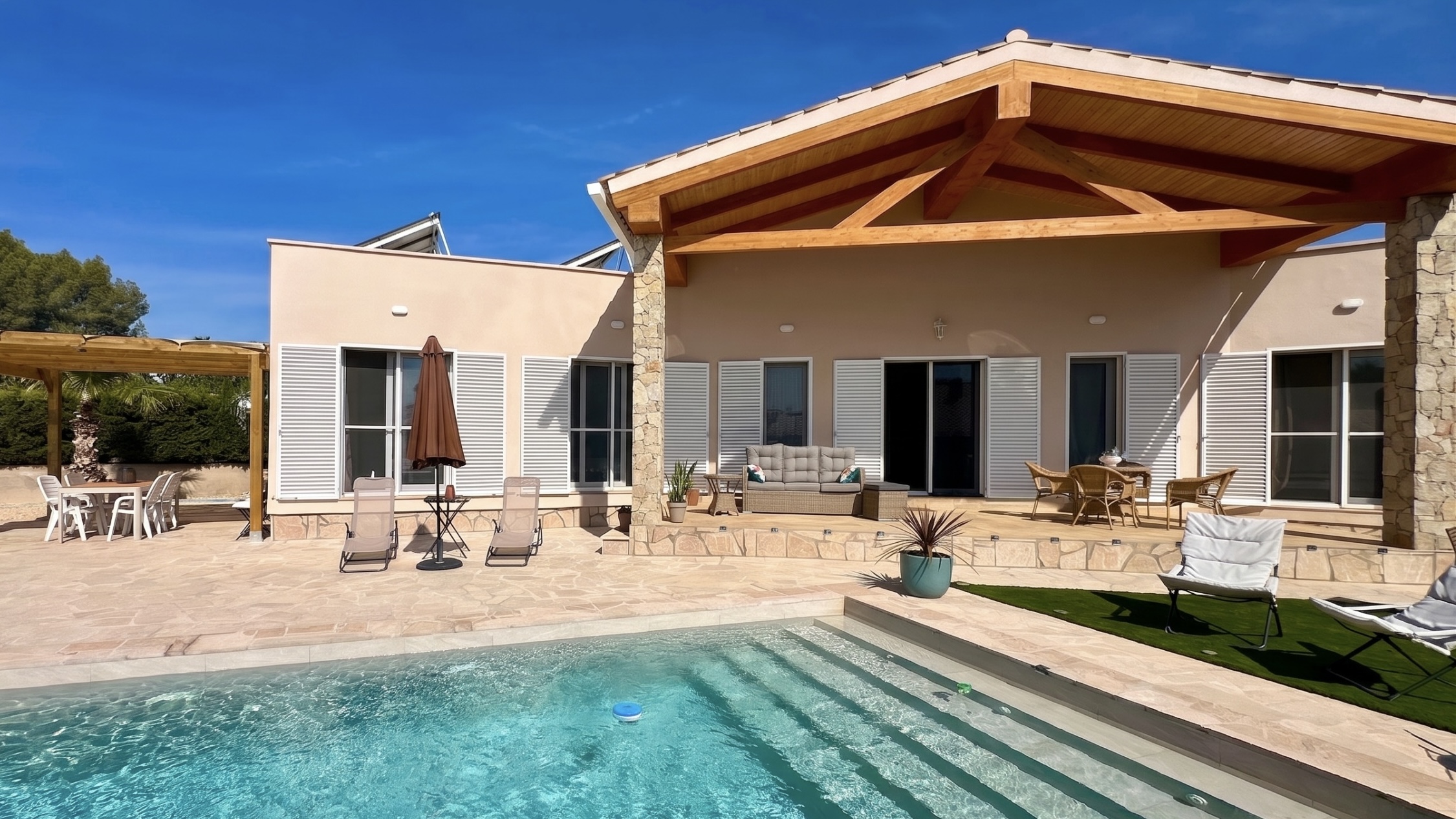 Preciosa casa unifamiliar nova – Tres Cales (L’Ametlla de Mar)