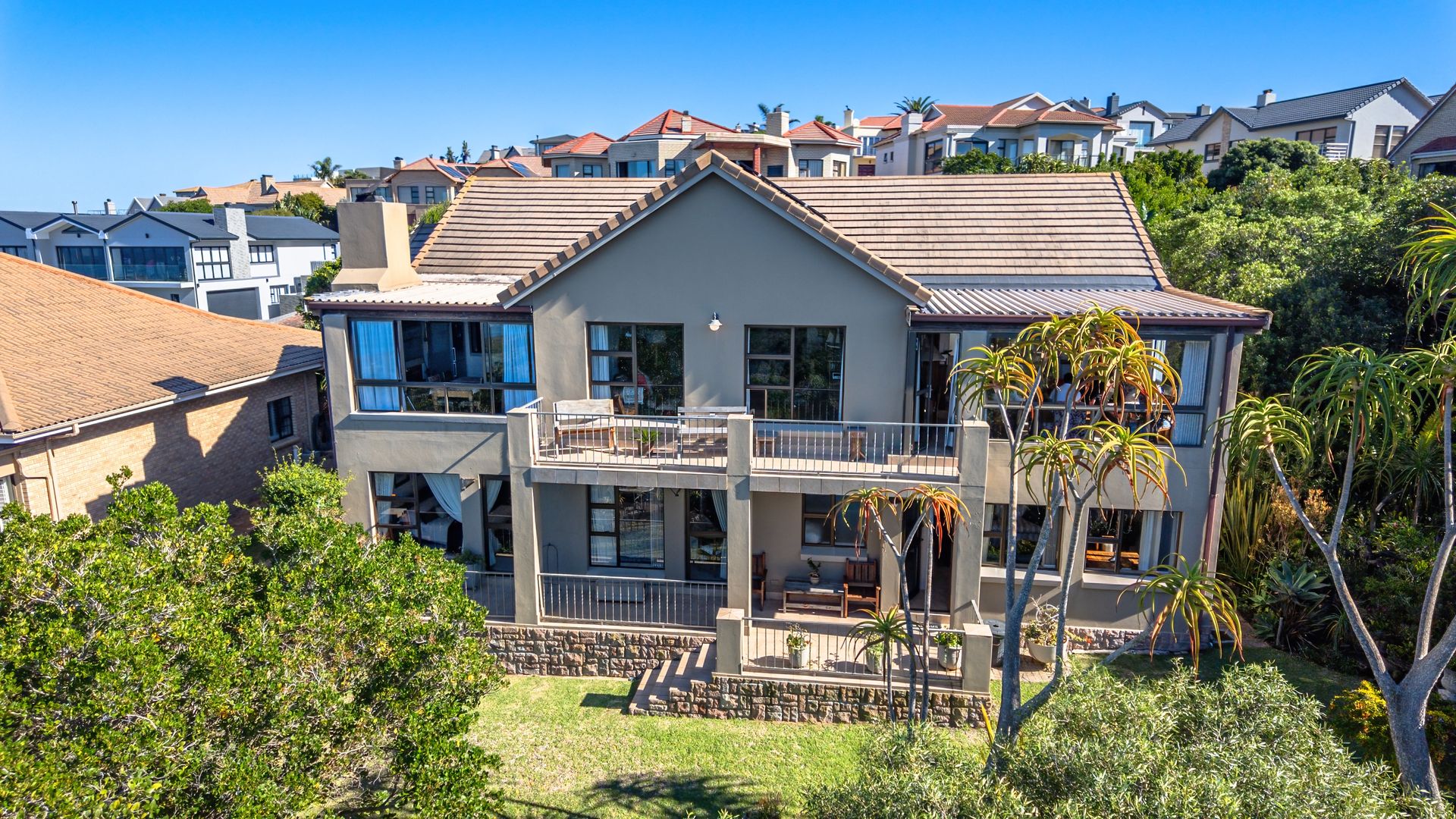 Luxury Living in Mossel Bay Golf Estate
