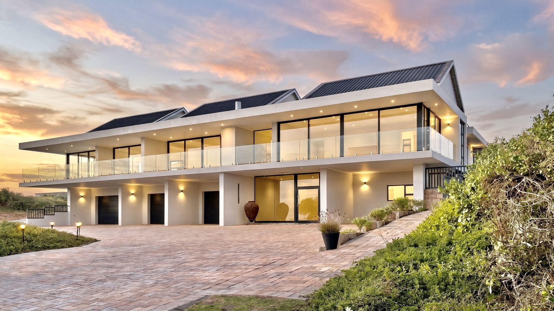 Exclusive Coastal Masterpiece in Moquini Coastal Estate
