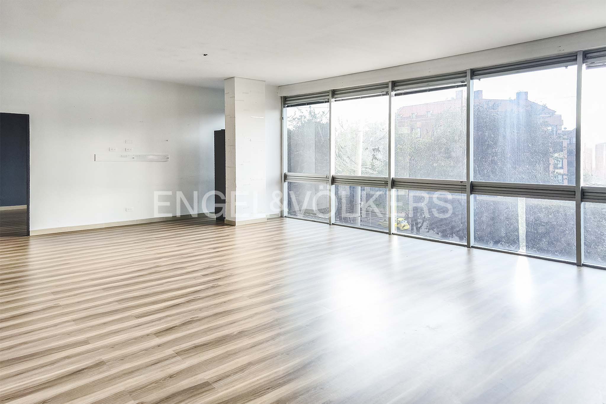 Venta Oficina en Santa Bárbara