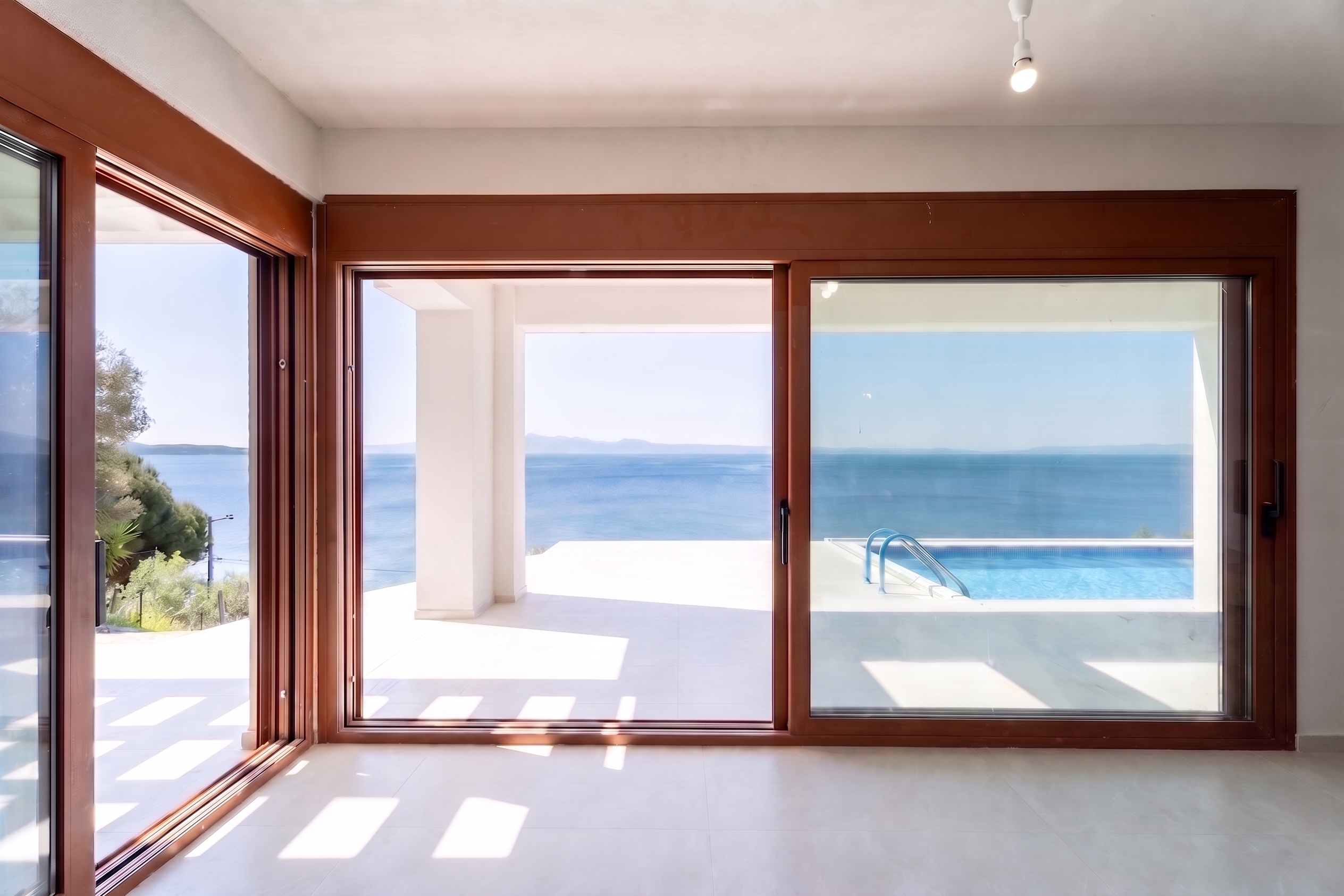 Luxus Villa direkt am Meer mit Aussicht auf dem Berg Athos