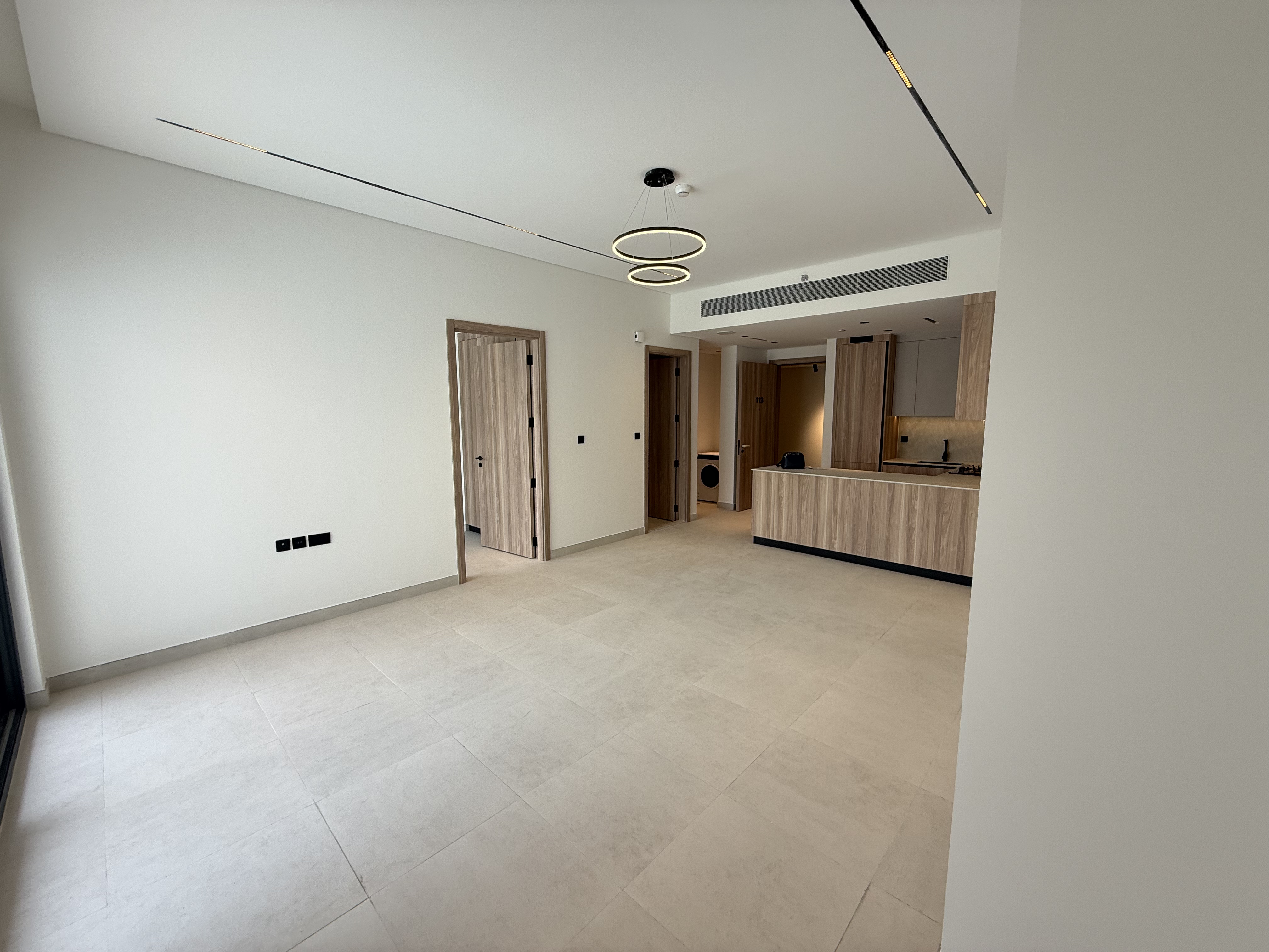 Brand New 1-BR Apartment | Divine Residencia