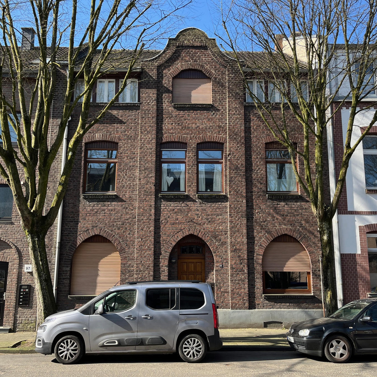 Mehrfamilienhaus in Krefeld-Hüls