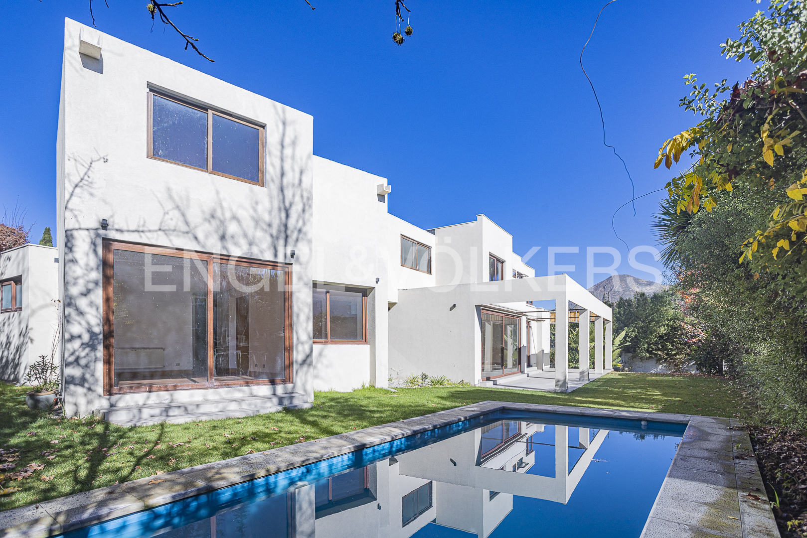 Mediterránea remodelada en Santuario del Valle