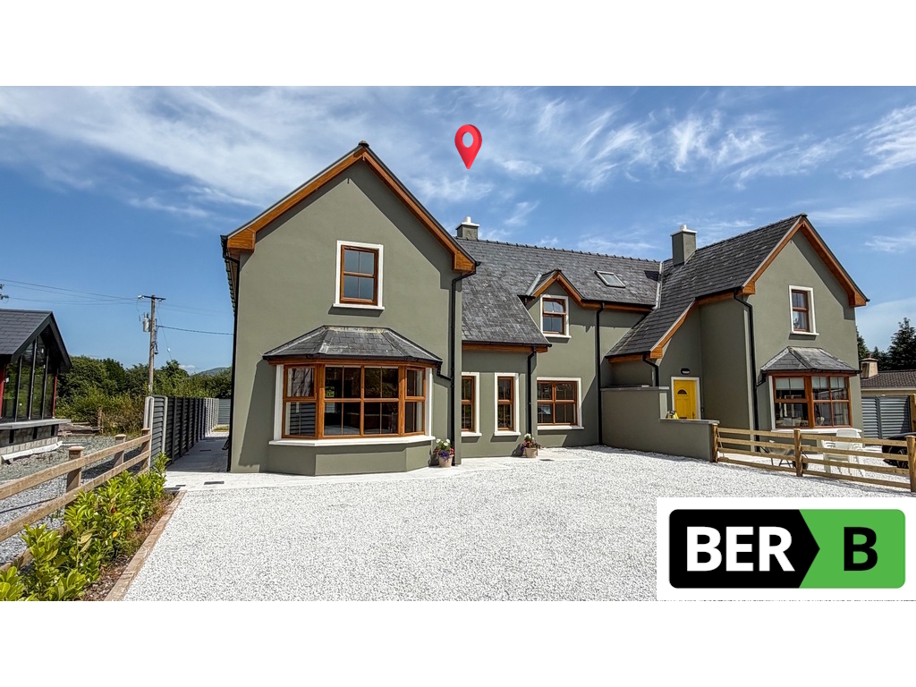 Spacious Semi-detached home in a prime Kenmare location