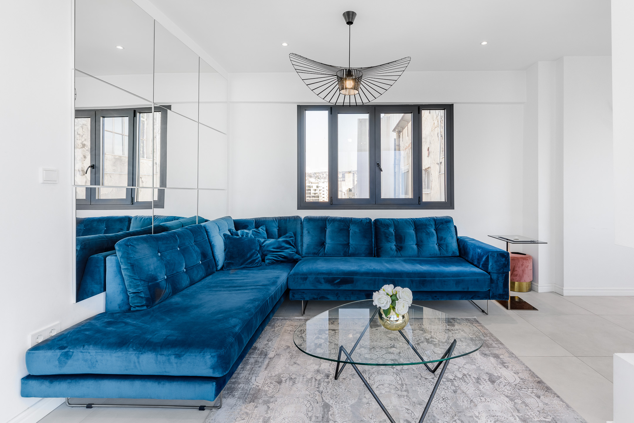 Modern bright loft 120 sq.m.