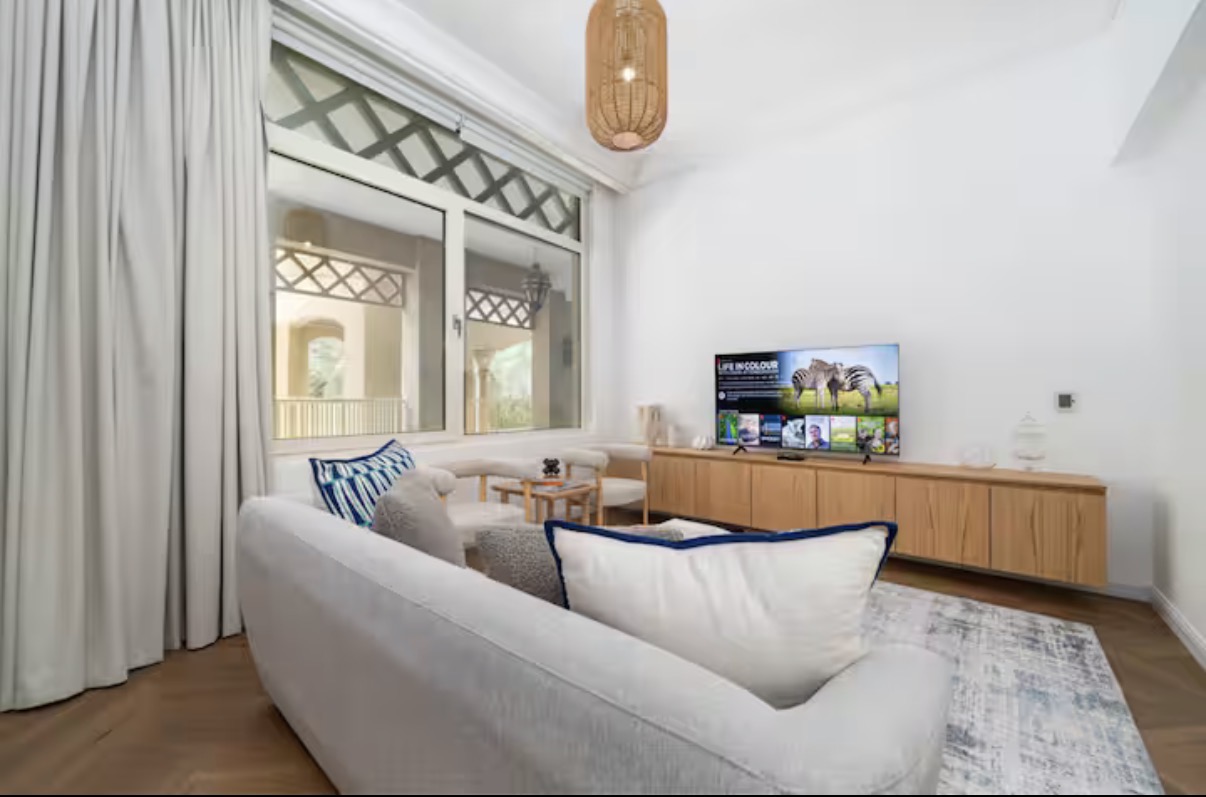 Best price in the market | Fully upgraded | Park Side