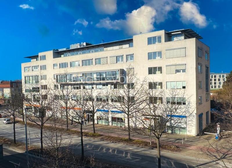 Ertragsstarkes Ärzte- und Bürohaus in Top-Lage