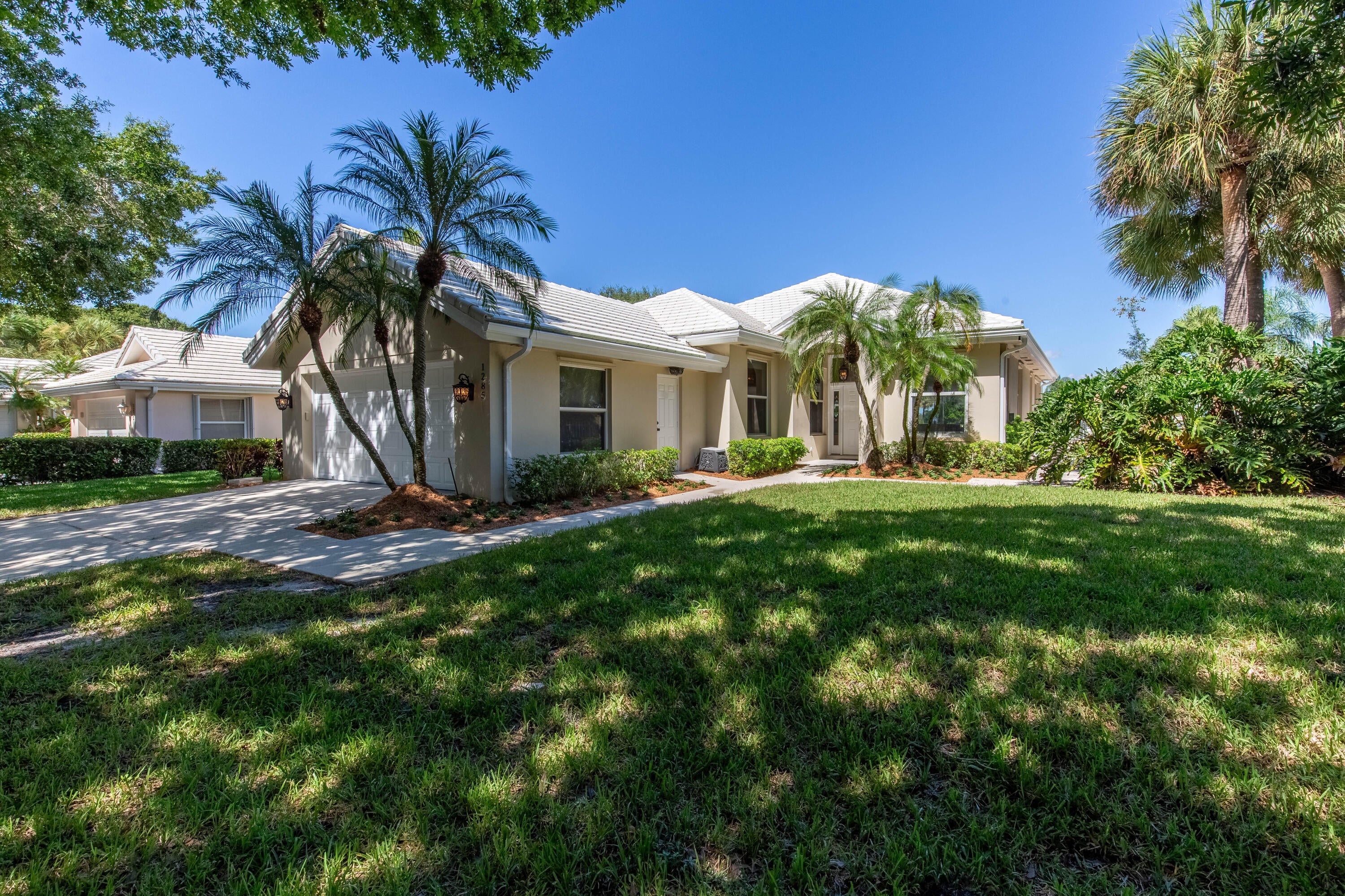 Beautiful Updated Residence in the Prestigious Bear Lakes