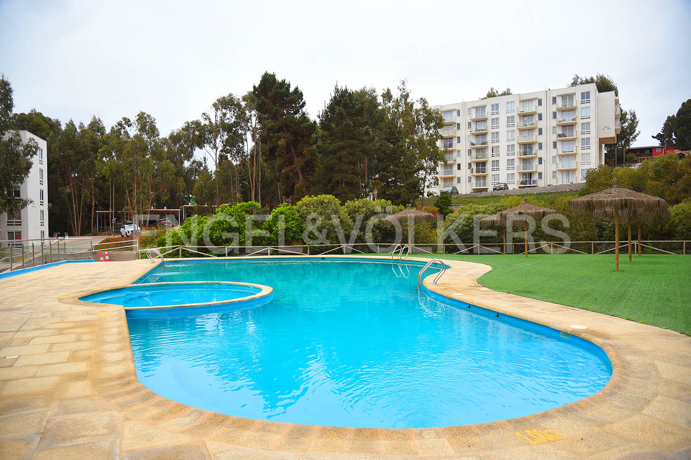 Venta. Impecable departamento en El Tabo