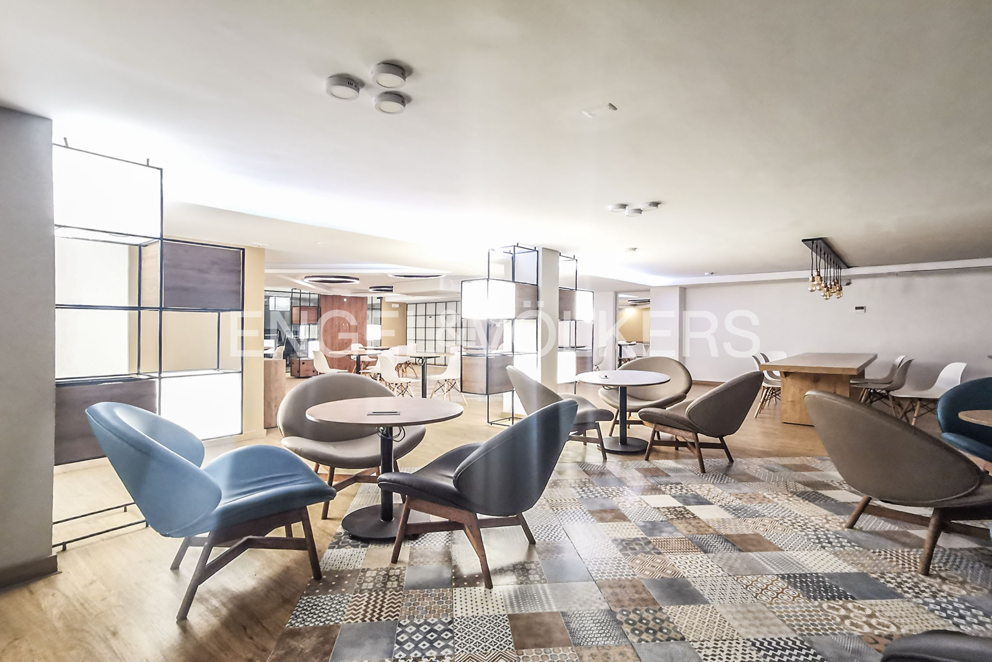 Arriendo edificio Corporativo amoblado en Chicó