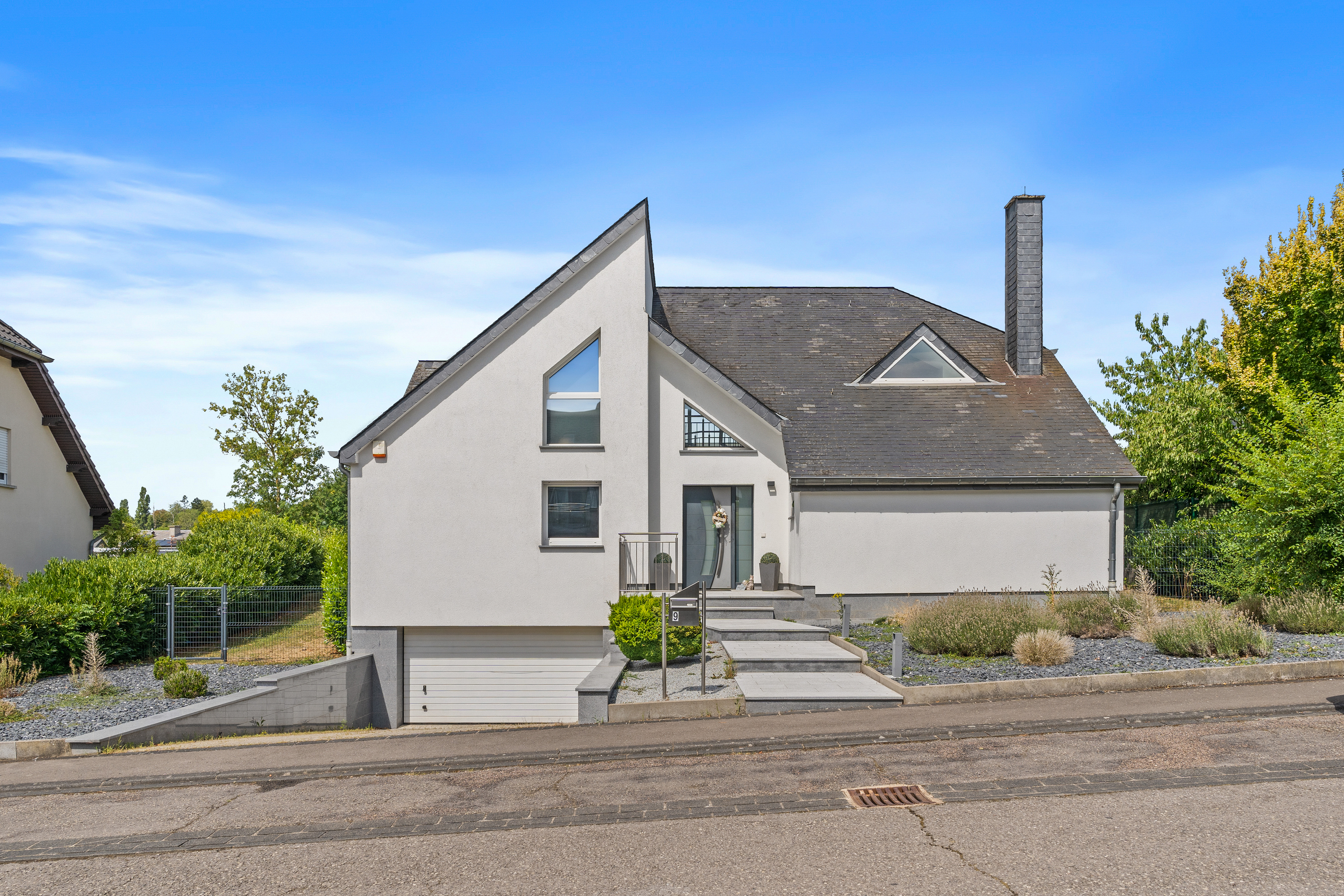 Elegant Move-in Ready Family Home with Beautiful Garden in Mondorf-les-Bains