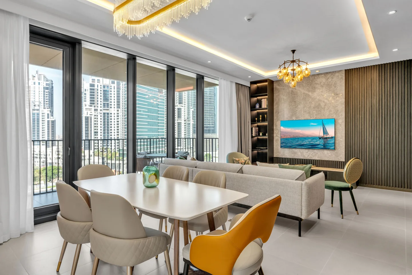 Luxury Unit | Furnished and Upgraded | Vacant