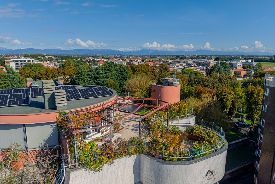 Panoramic penthouse with an extraordinary private terrace in the Piscina area