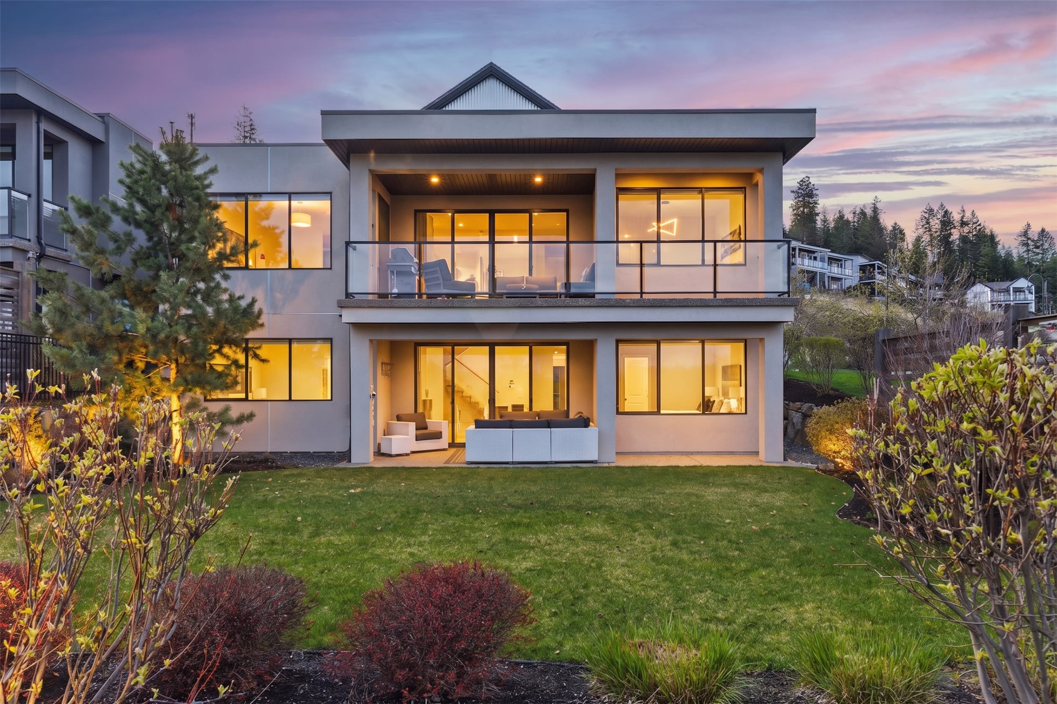 Luxury Living at Predator Ridge