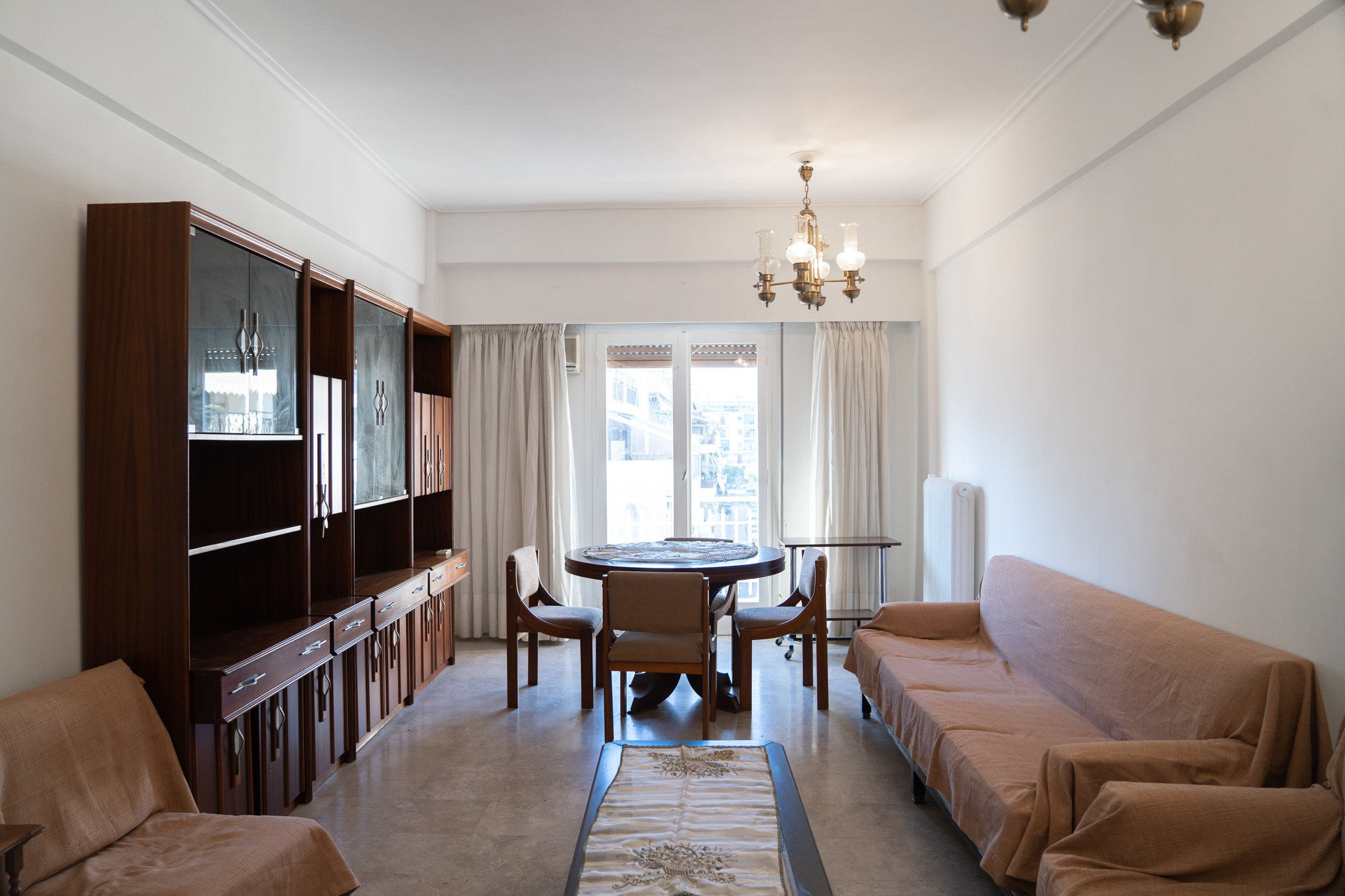 2-bedroom flat next to Kato Patisia ISAP Station