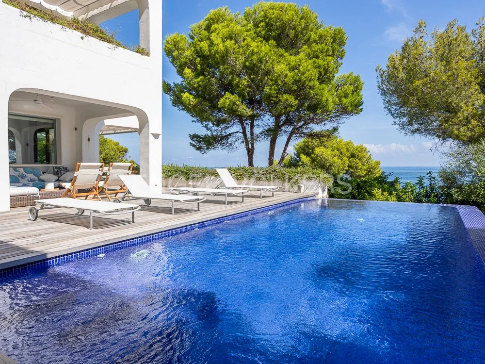 Impressive Mediterranean style villa in Denia
