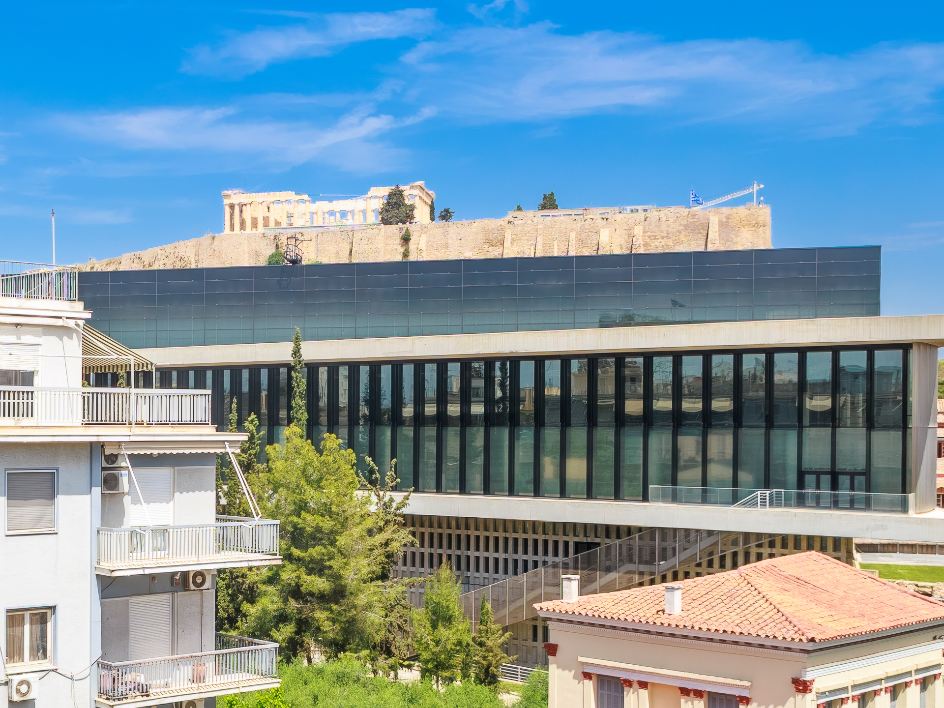 Fully renovated STR-Licensed apartment with direct Acropolis view