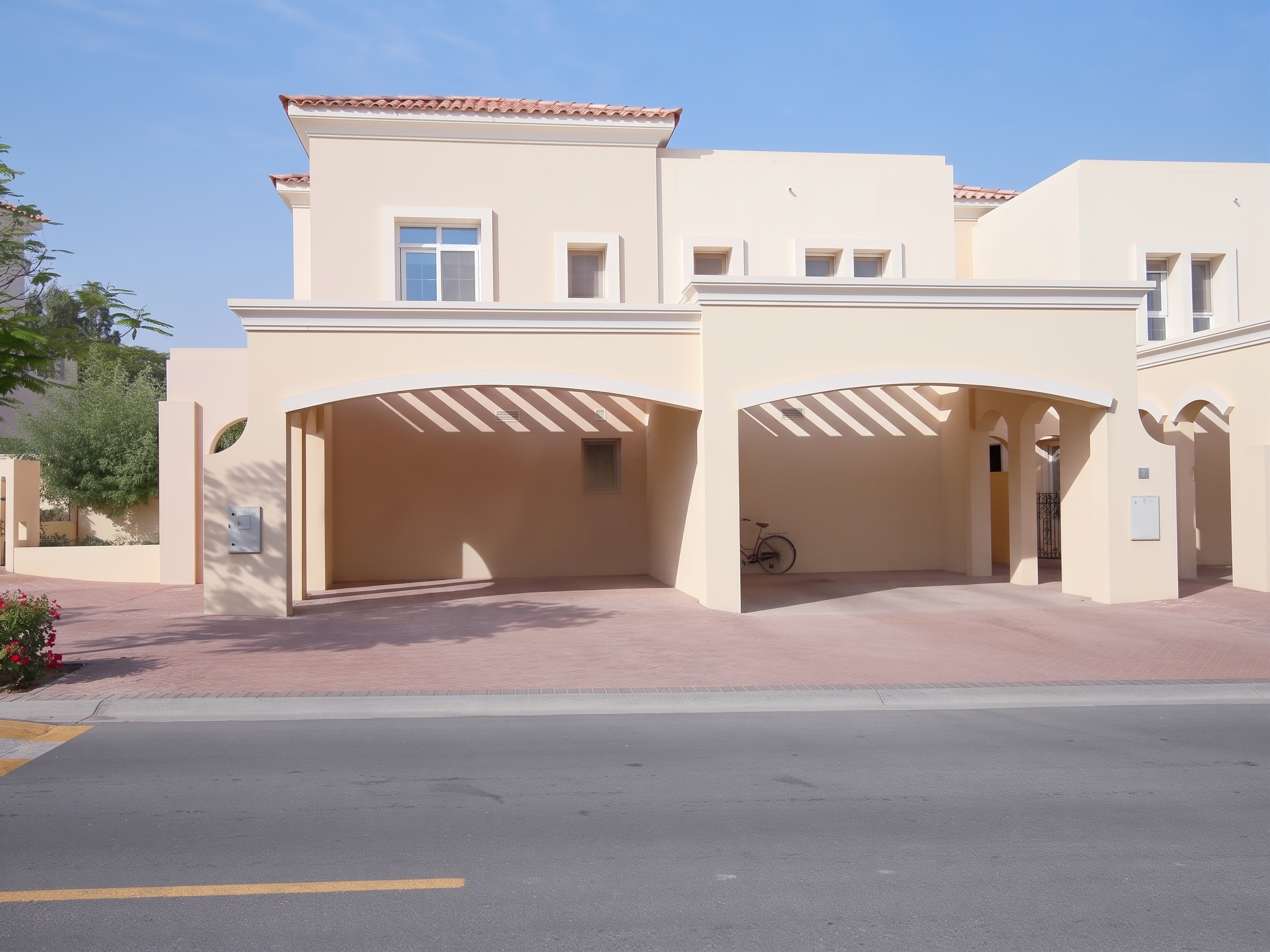 Type 4E | End Unit | Large Plot | Near Souk