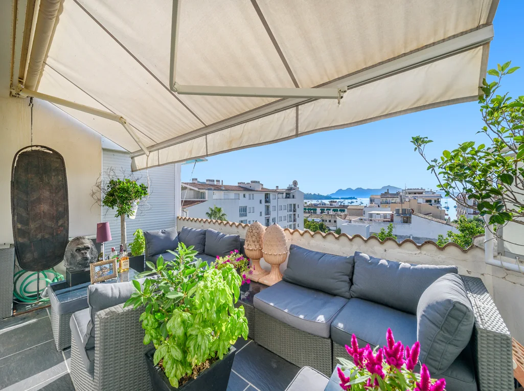 Exquisites Apartment mit Meerblick in Puerto Pollensa