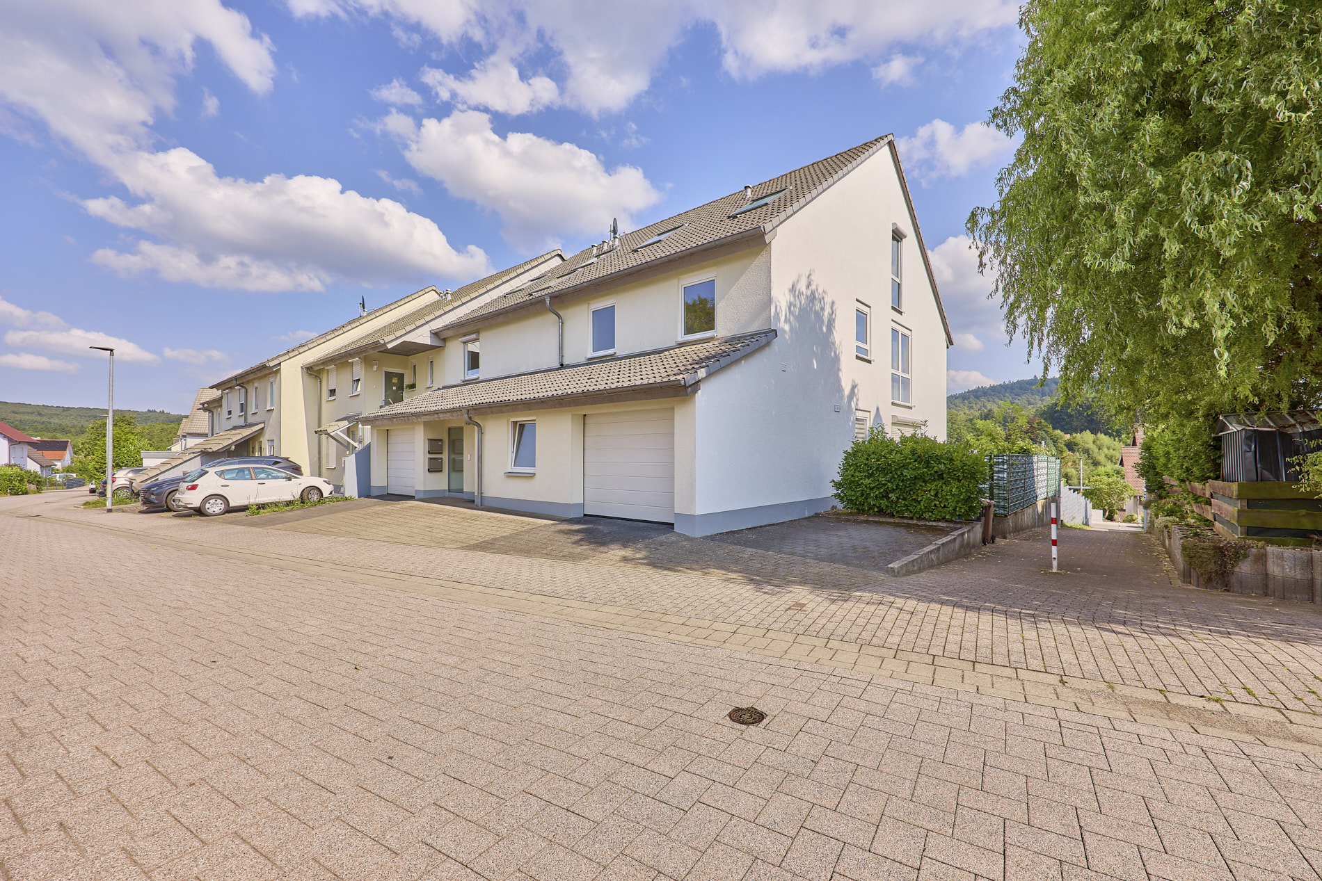 Newly renovated, well-equipped duplex apartment in a splendid location!