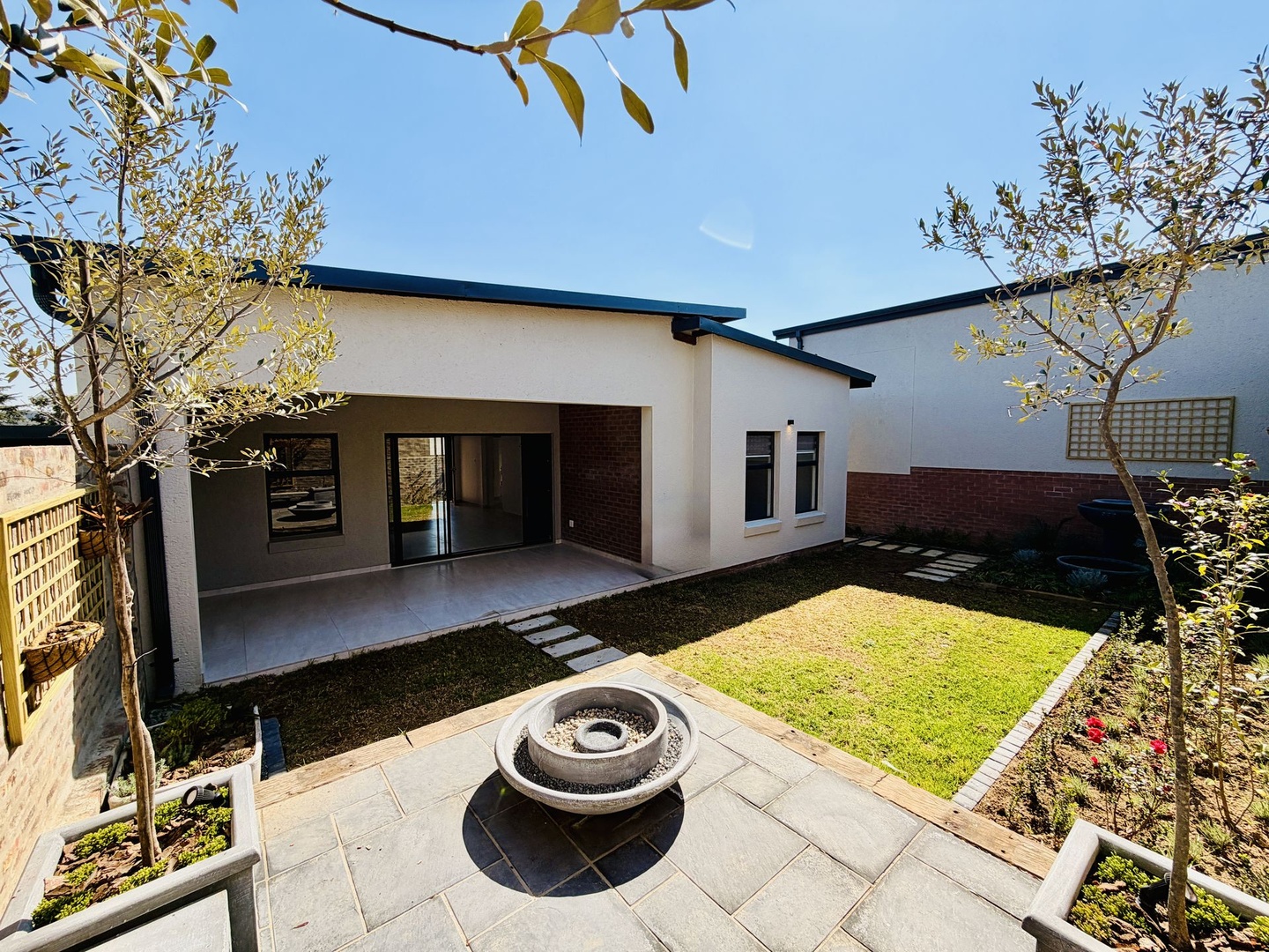 Fresh, Modern & Made for Easy Living