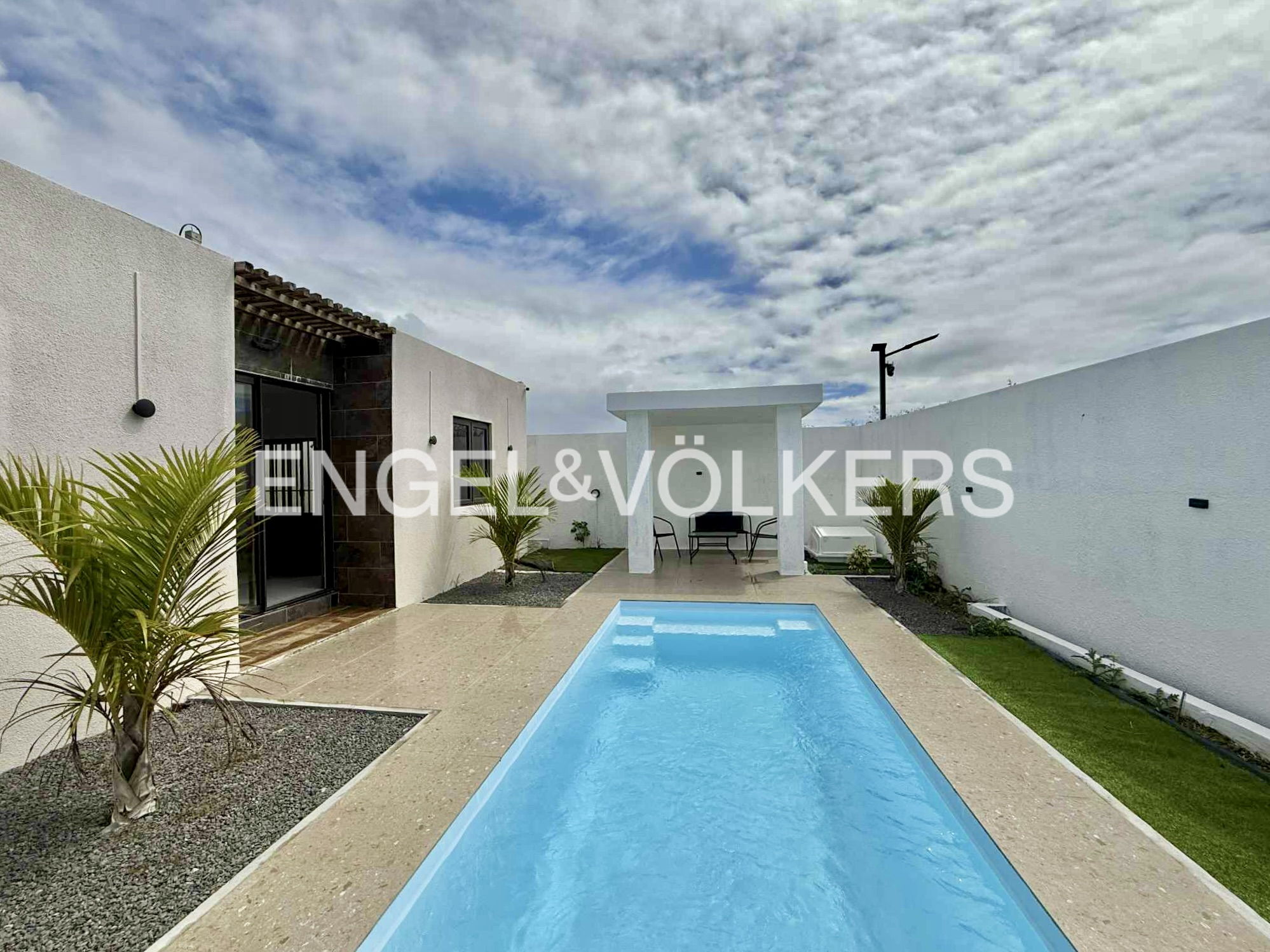 Elegant 3-Bedroom Villa for Sale in Grand Baie