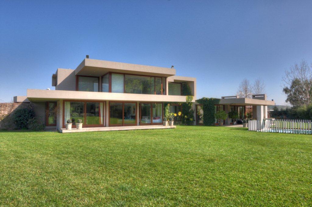 Finísima casa mediterránea en tranquilo cond.