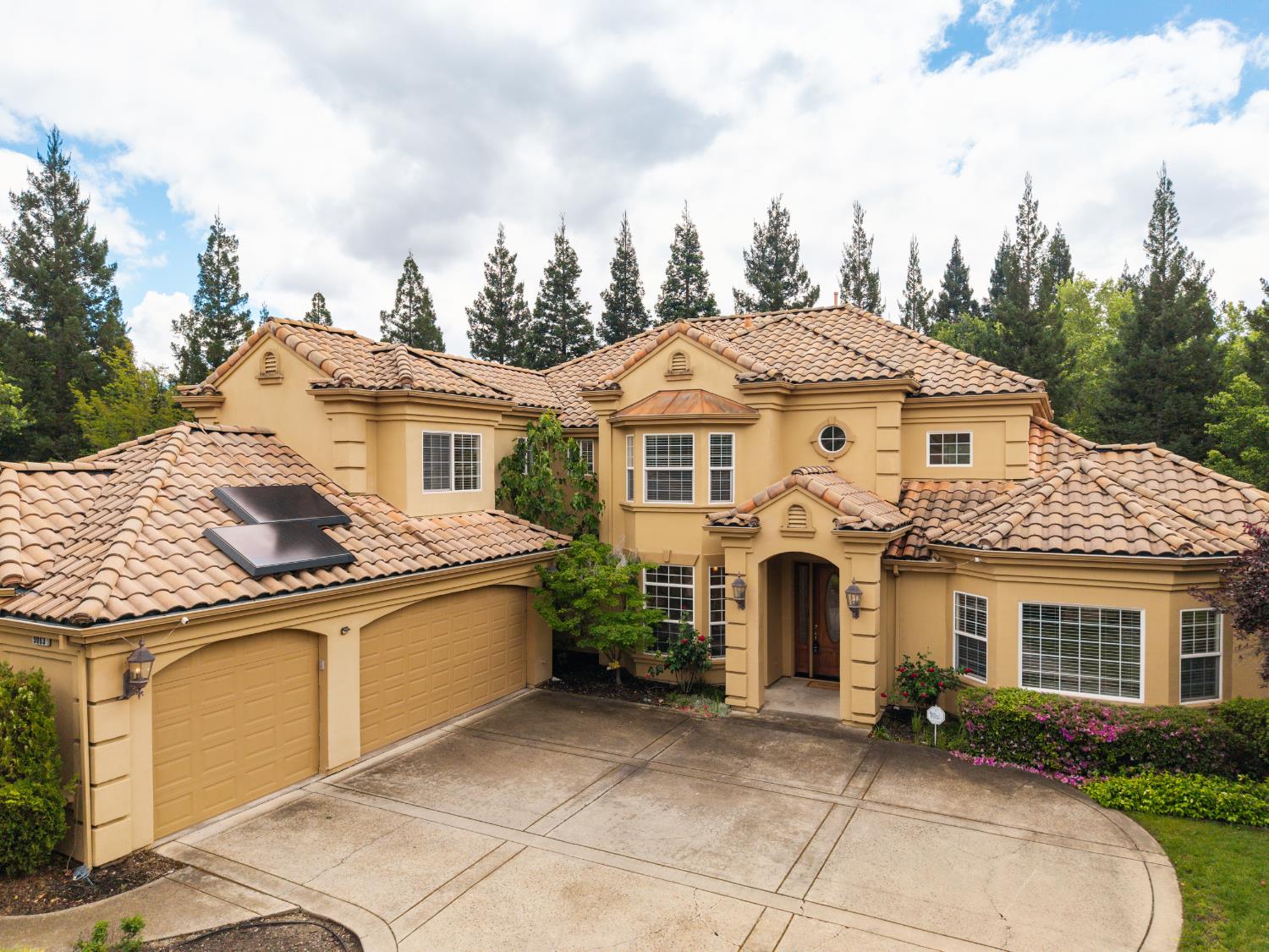 Stunning Custom Estate