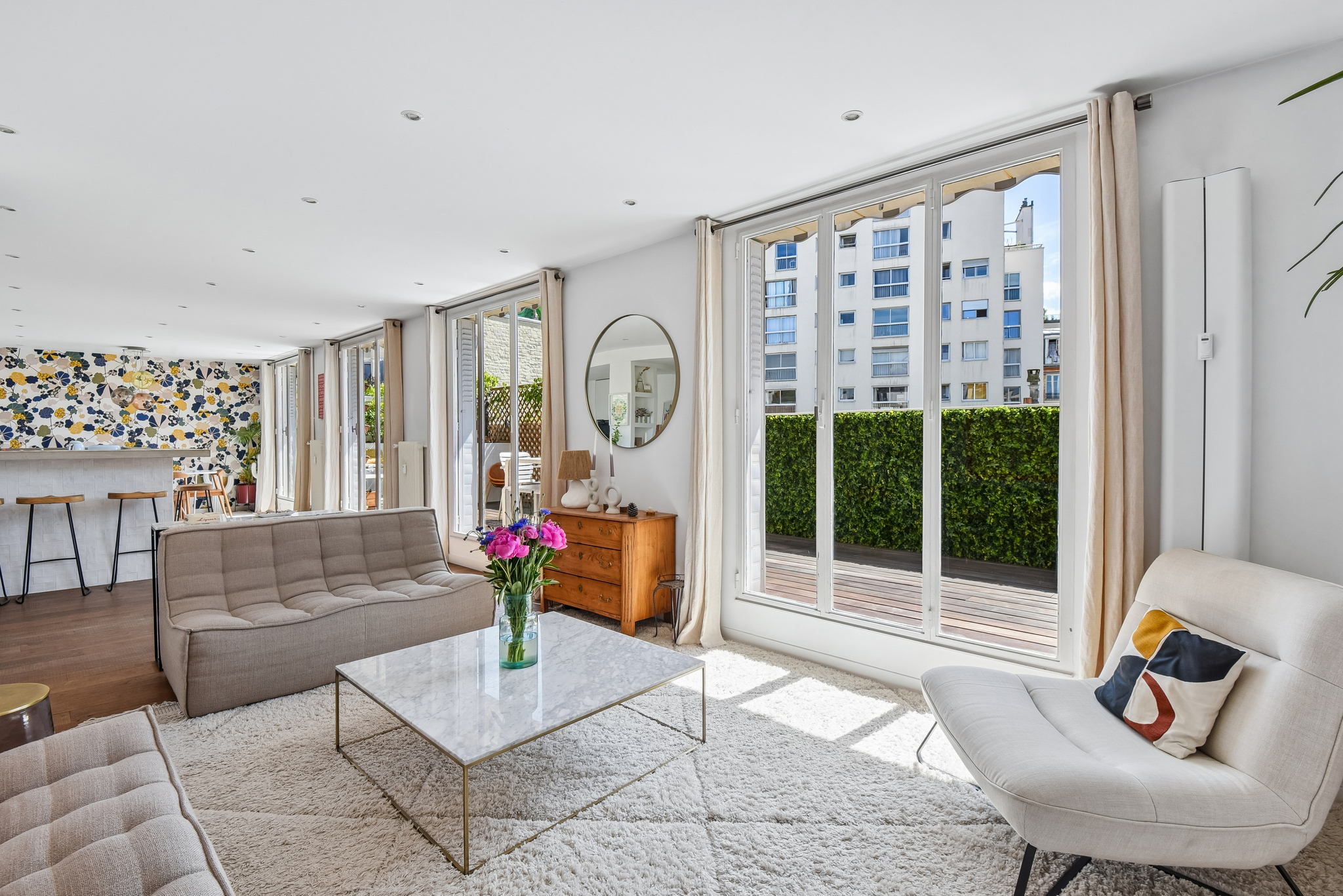 Elegant renovated family apartment with terrace - Saint-Lambert