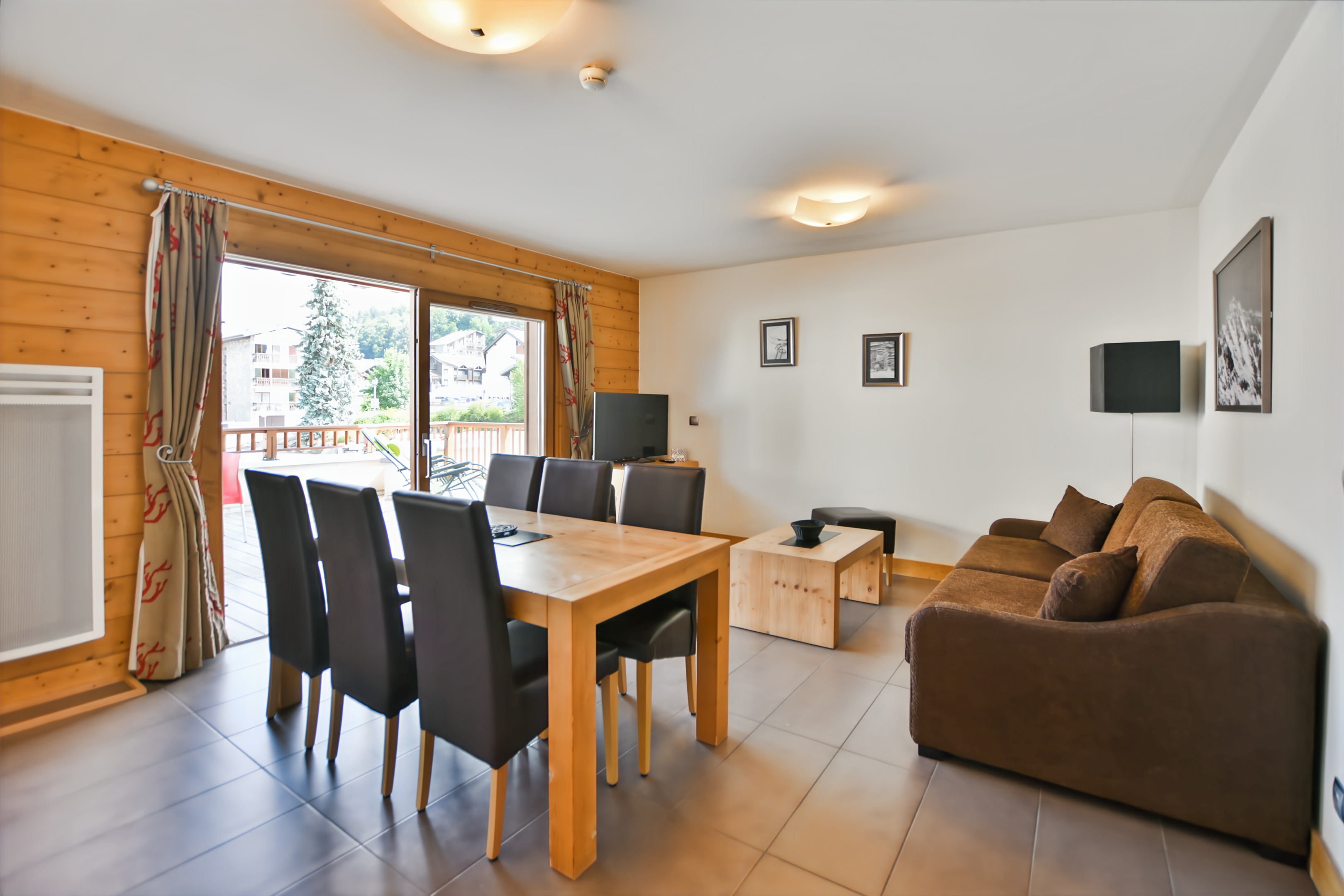 Charming two-bedroom apartment in a tourist residence