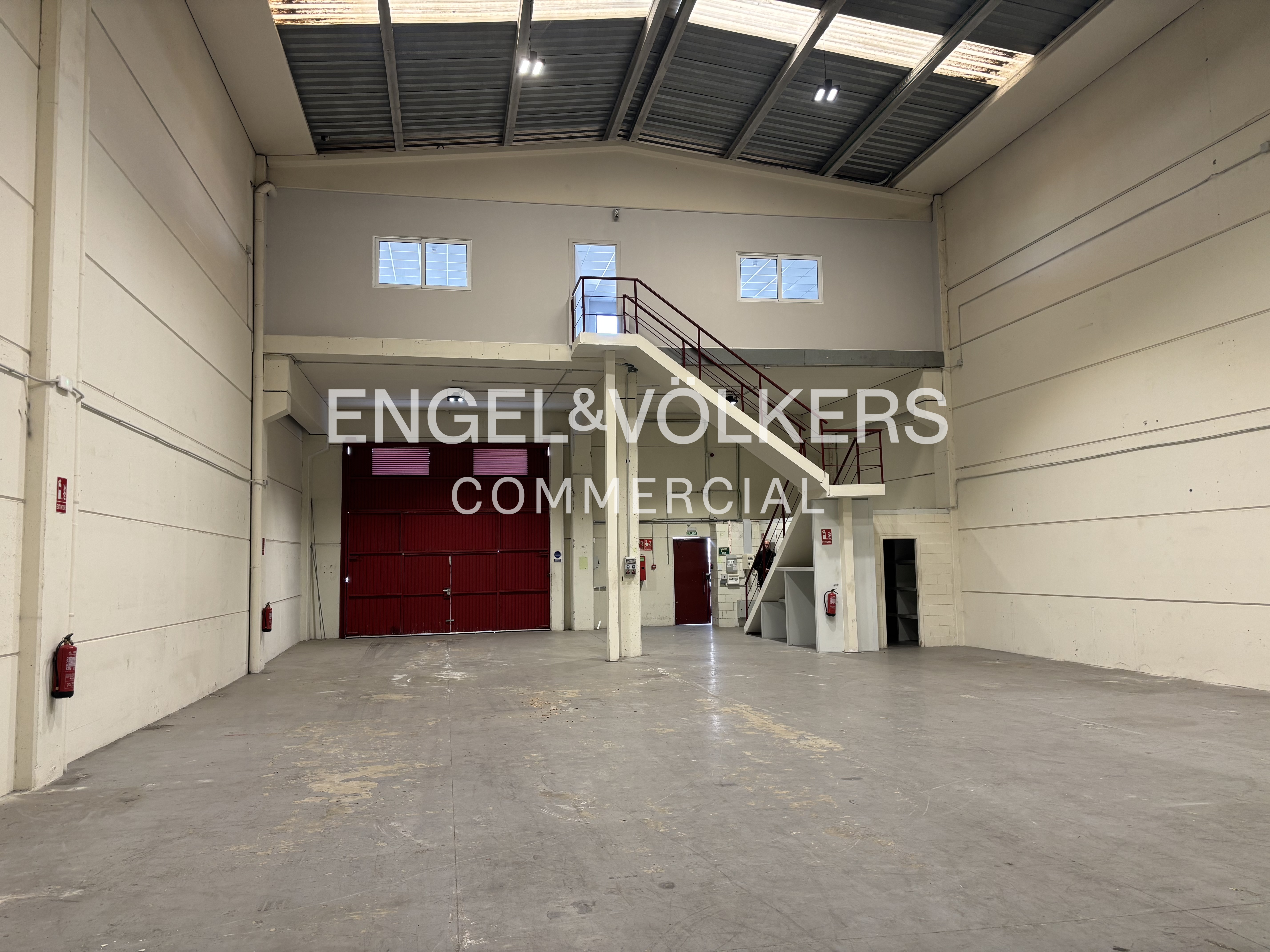 Nave industrial en alquiler en Can Salvatella