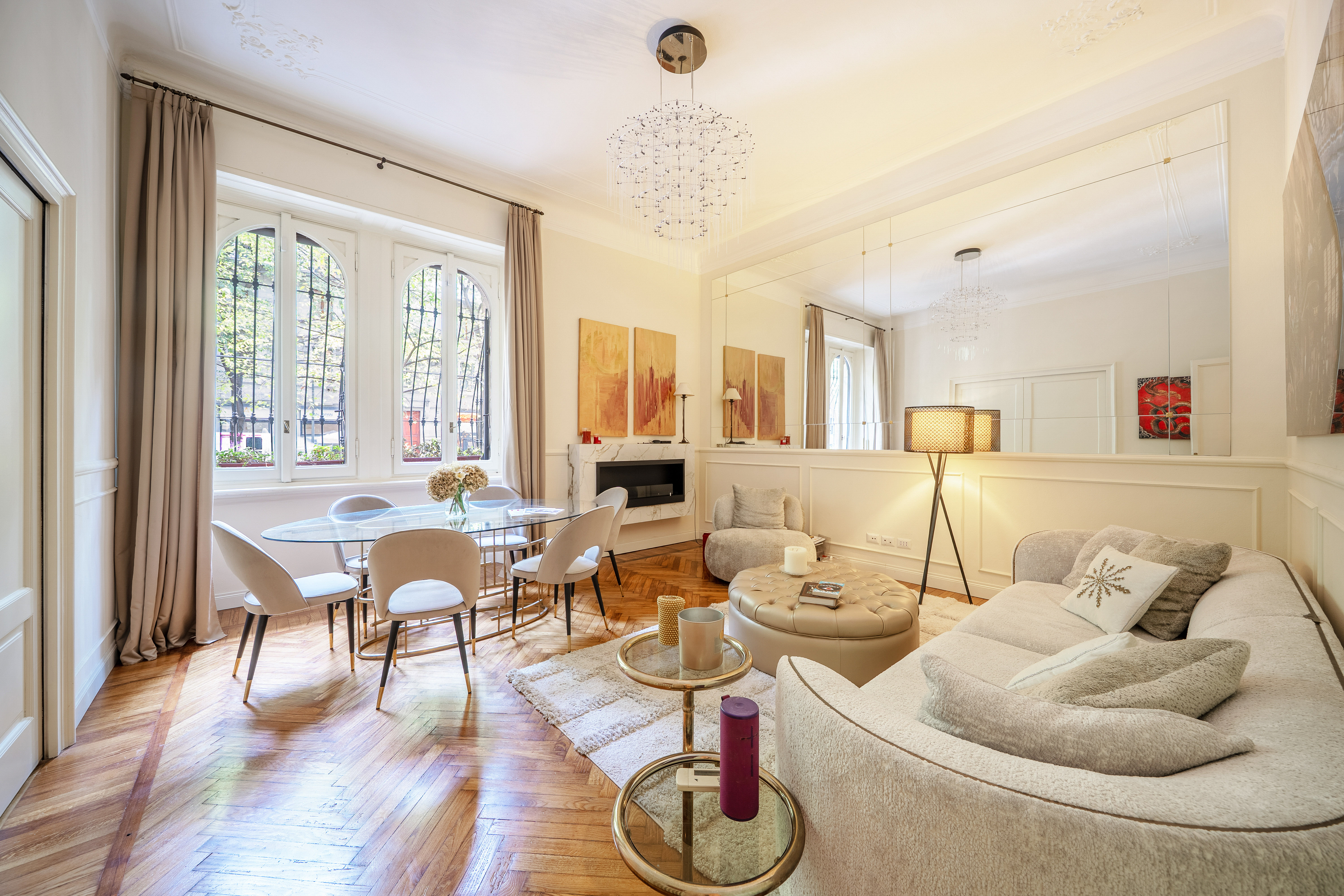 Charming apartment                                                                                                            in via Eustachi