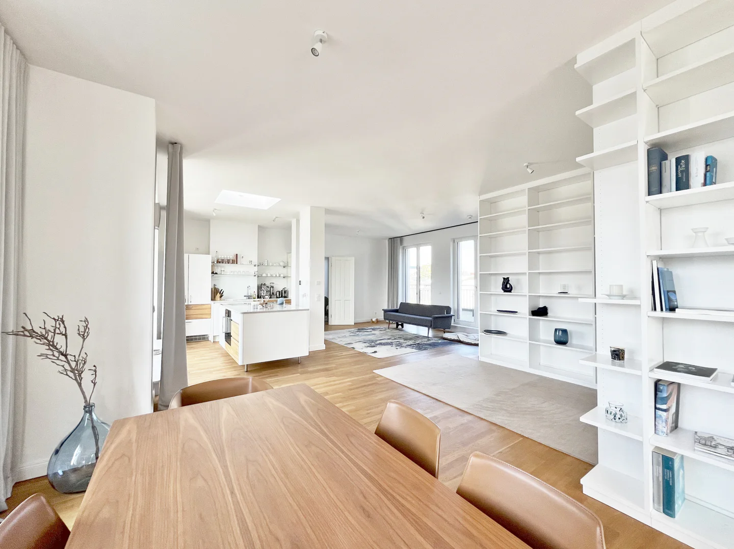 Luxuriöses Penthouse mit drei Terrassen nahe Kurfürstendamm - Photo 1