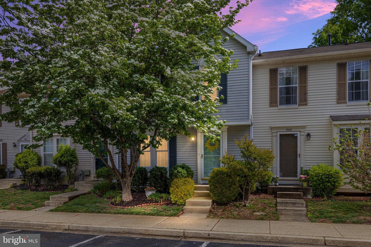 Charming Townhome Living in Bay Hills