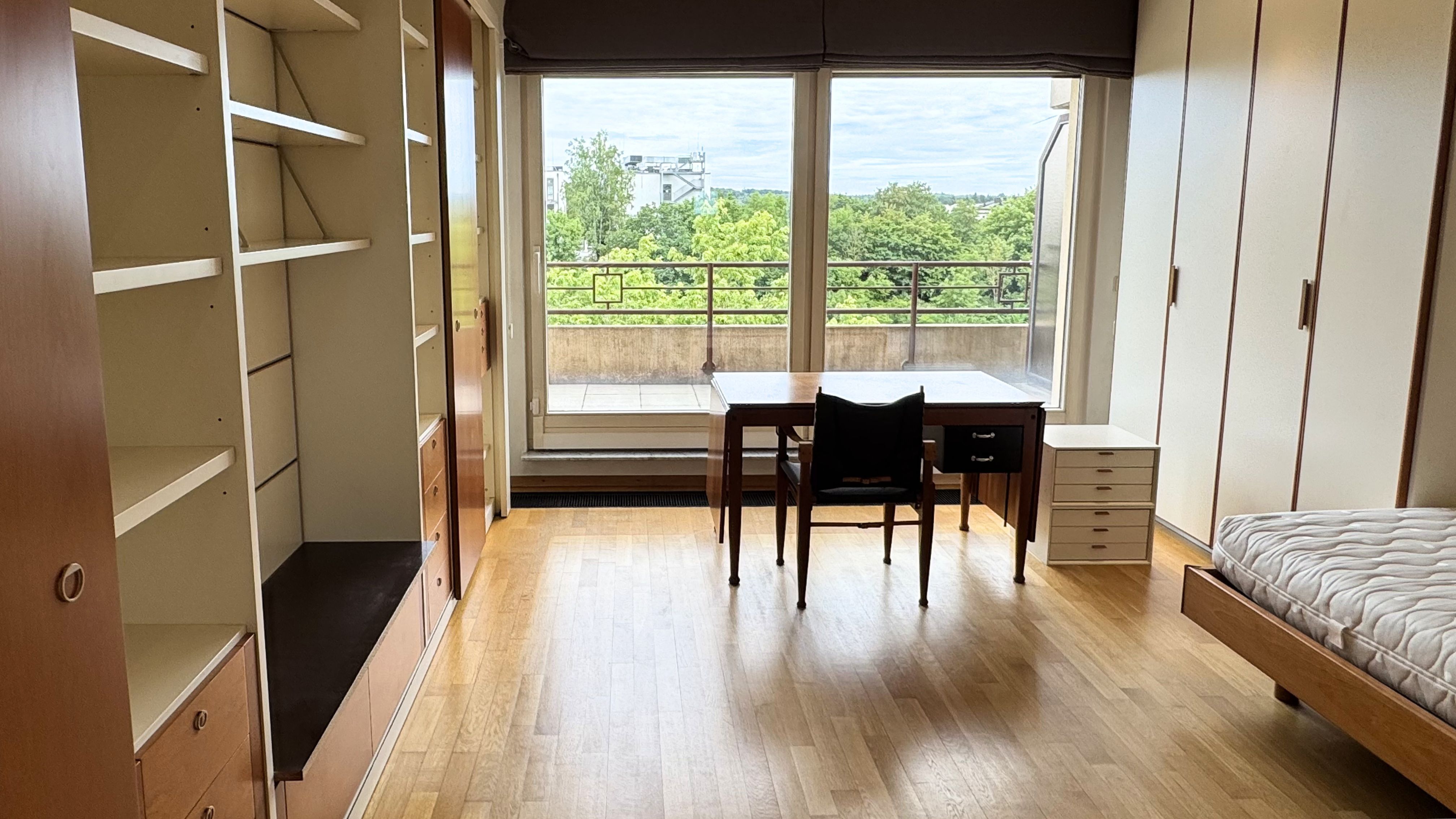 Très bel appartement clair et calme 2 chambres à Belair