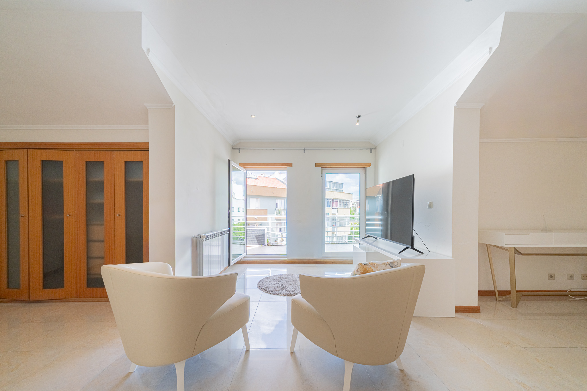 Four bedroom Duplex with garage in Odivelas