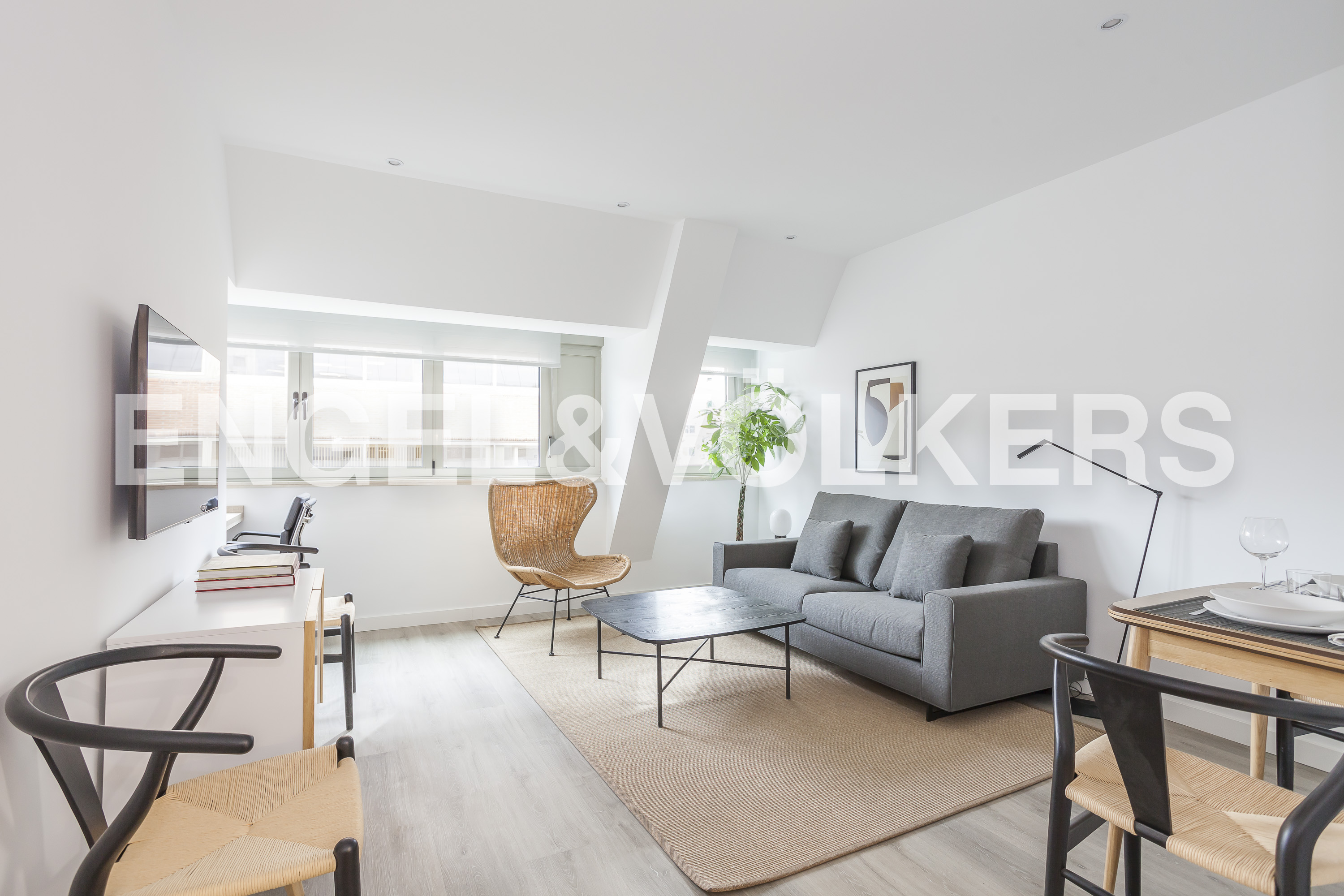 Furnished short-stay apartment for rent