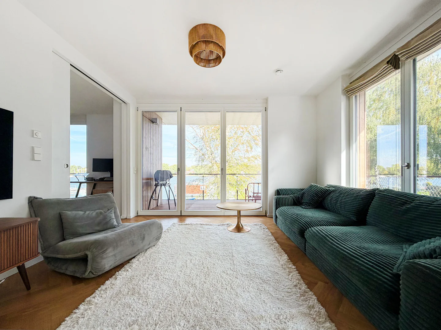 Exklusive 3-Zimmer-Wohnung mit traumhaftem Wasserblick - Photo 1